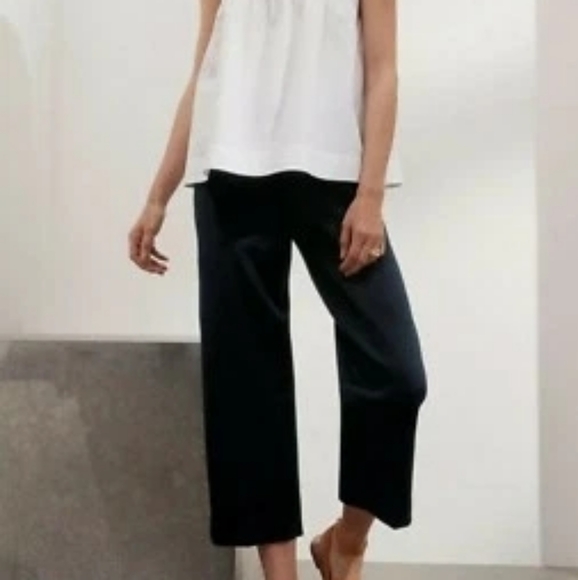 Gorgeous Combed Cotton Suit - Picture 2 of 4